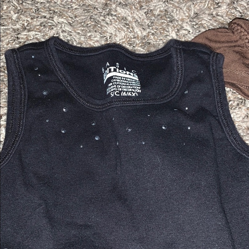 Girls tanks - Picture 2 of 3